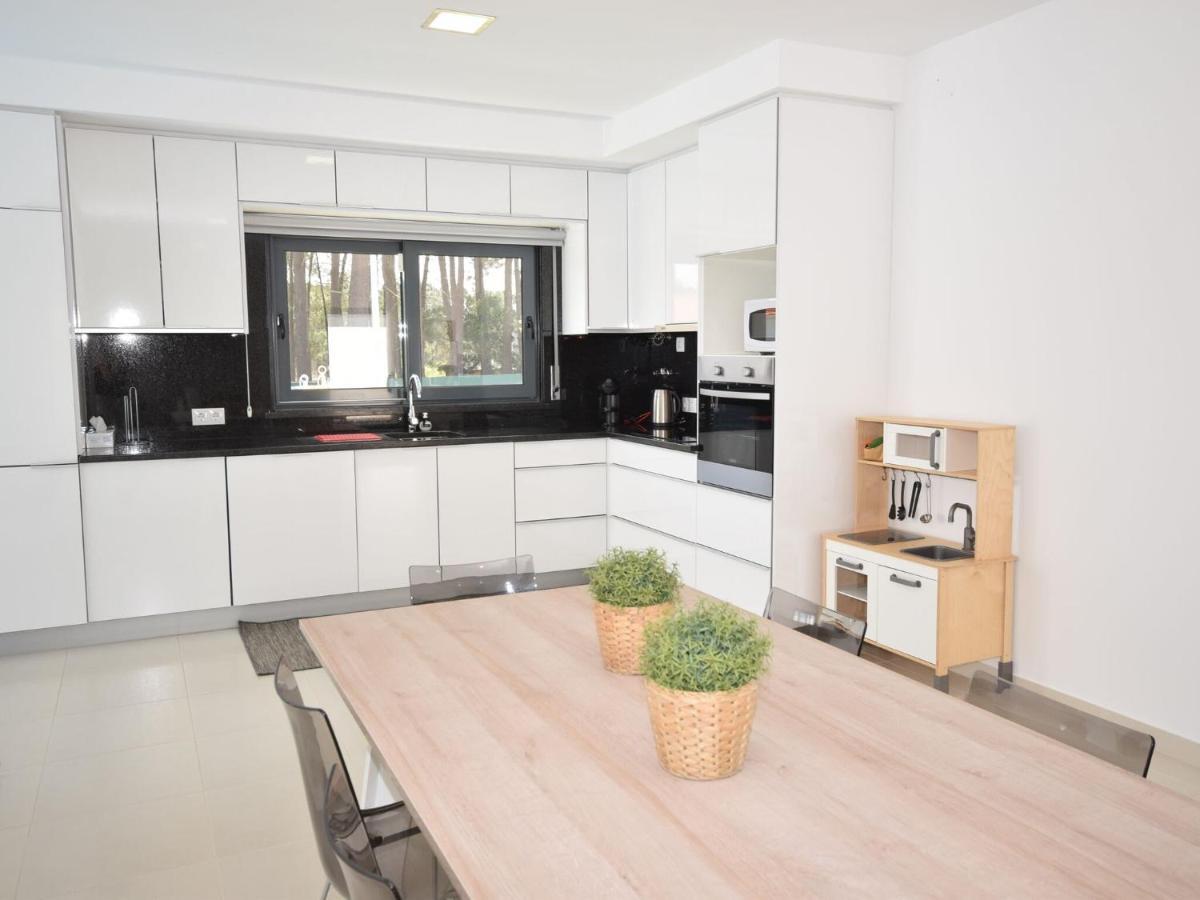 Modern Villa With Private Pool Near The Beautiful Beach Of Foz De Arelho Nadadouro Dış mekan fotoğraf