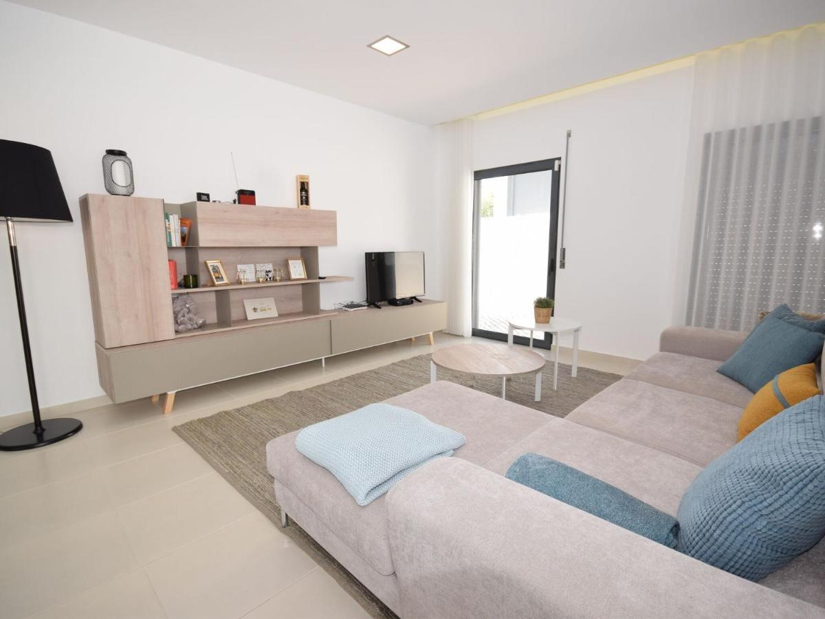 Modern Villa With Private Pool Near The Beautiful Beach Of Foz De Arelho Nadadouro Dış mekan fotoğraf