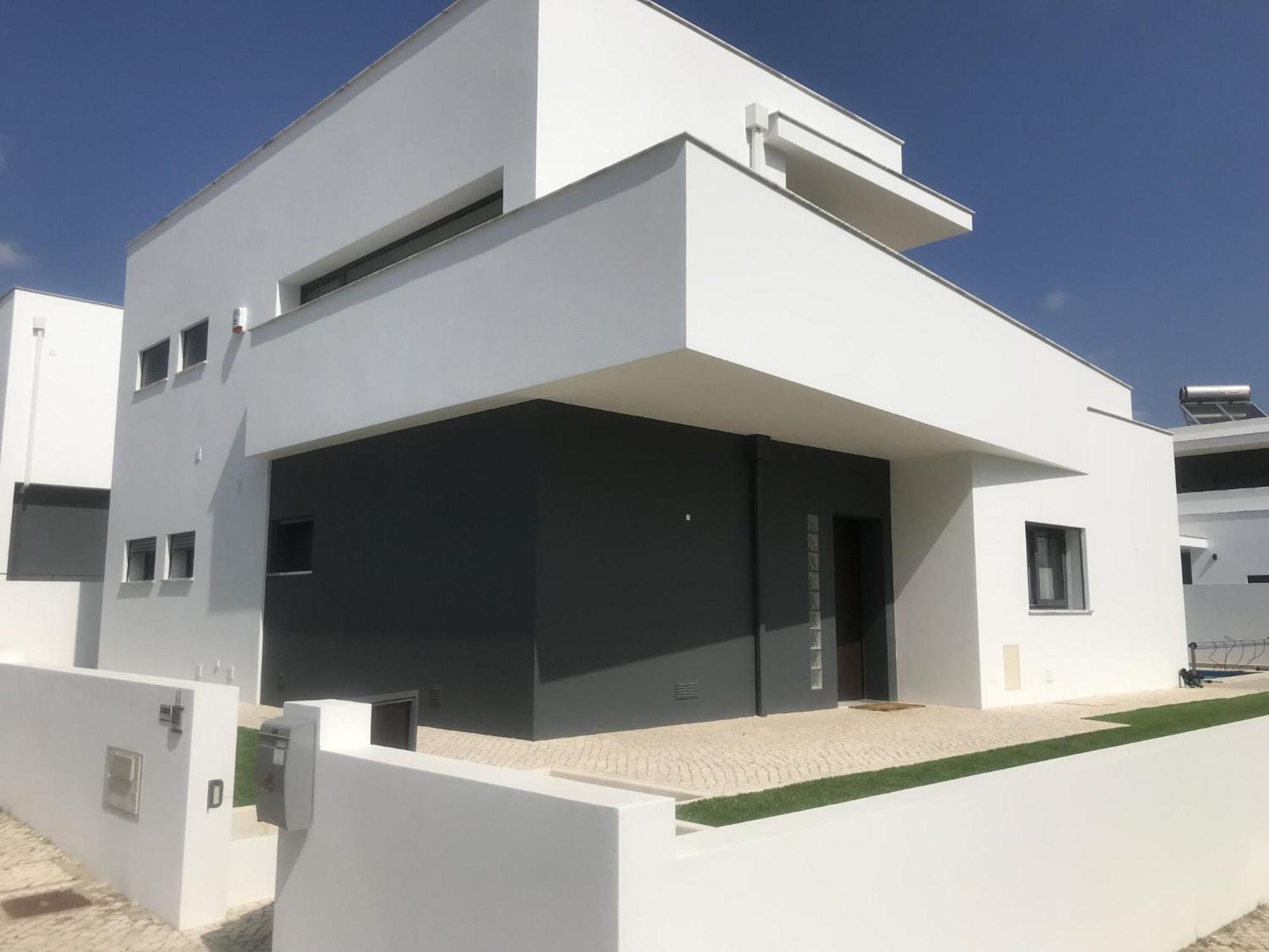 Modern Villa With Private Pool Near The Beautiful Beach Of Foz De Arelho Nadadouro Dış mekan fotoğraf